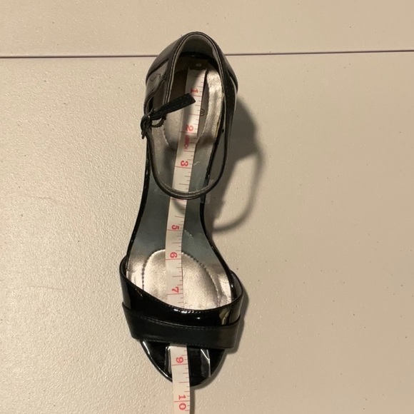 Bandolino Black Stiletto Heels with Minimalist Straps - Picture 9 of 10